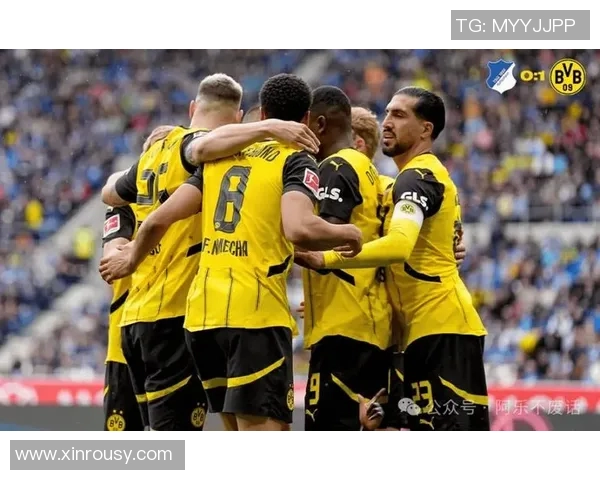 弗拉克福特与多特蒙德德甲激战，双方握手言和终结战局