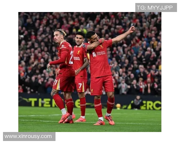 曼城再度奏响胜利乐章，主场大胜抢夺英超榜首位置